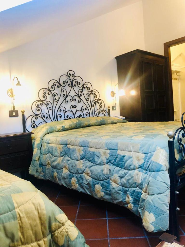 Hotel Bucaneve Пескассероли Экстерьер фото